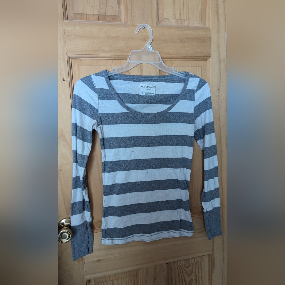 2/$8 Aeropostale Long-sleeve Stretch Top L